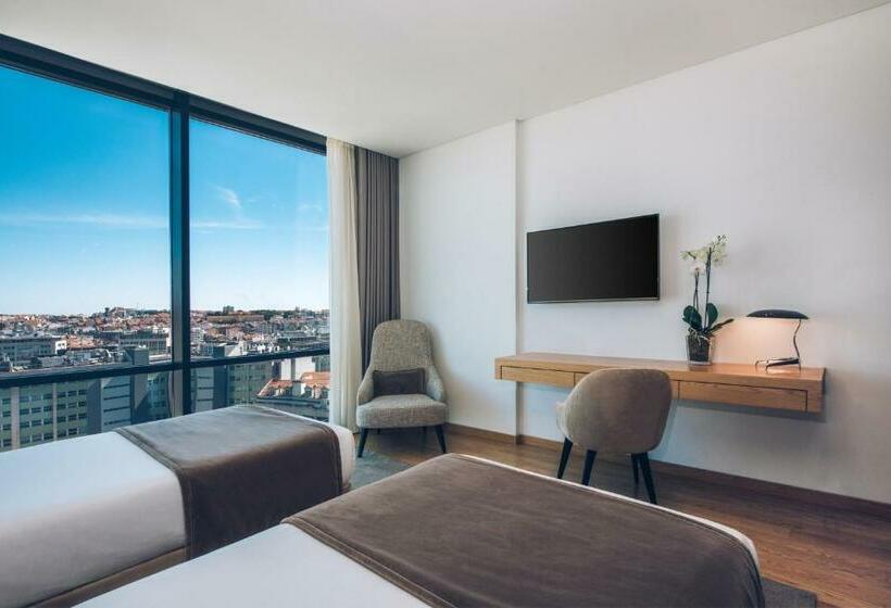 اتاق سوپریور با چشم‌انداز شهر, Iberostar  Selection Lisboa