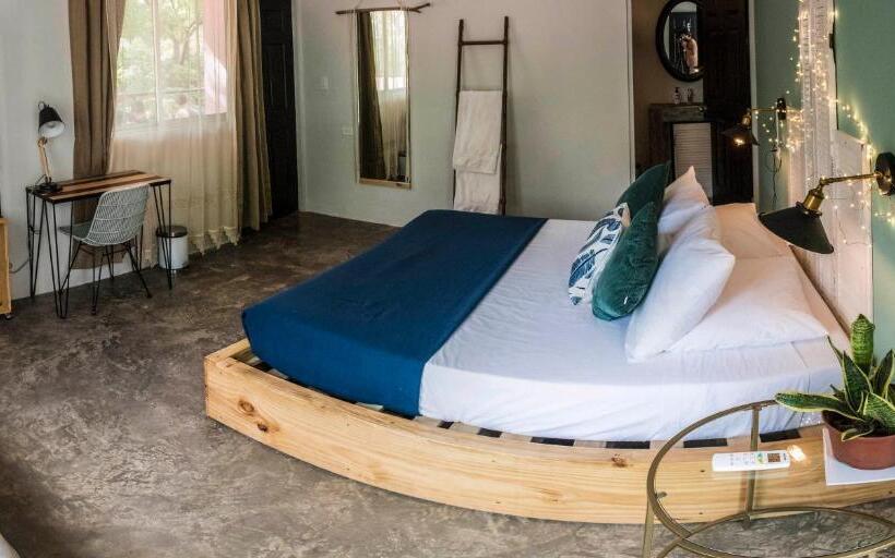 스위트, Selina Santa Teresa North   Hostel