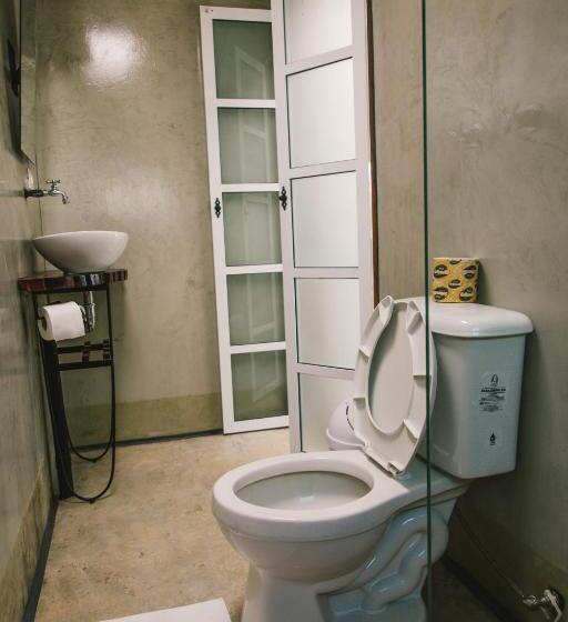 スタンダード４人部屋, The Yak Lake House   Hostal