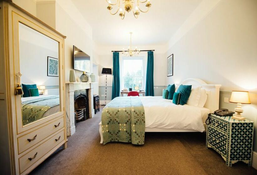 Номер Superior, Banyers House