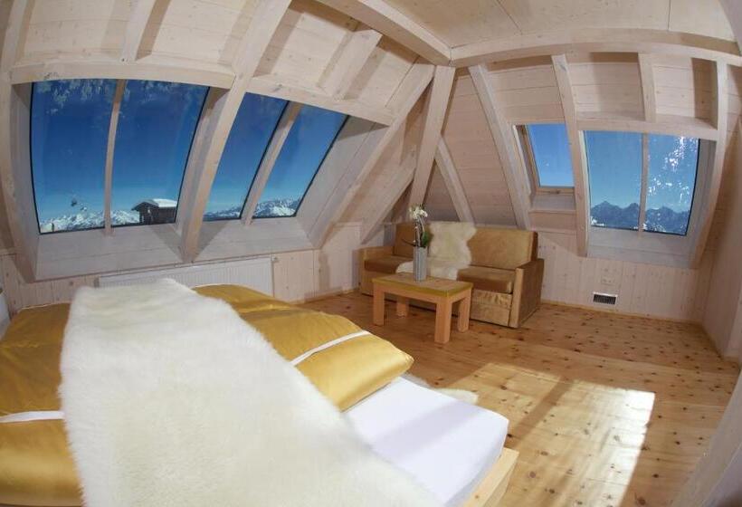 سوییت با چشم‌انداز کوه, Schneekarhütte