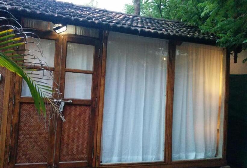 Хижина, Village Susegat Beach Resort