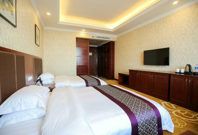 Quarto deluxe, New Knight Royal Hotel Airport And International Resort