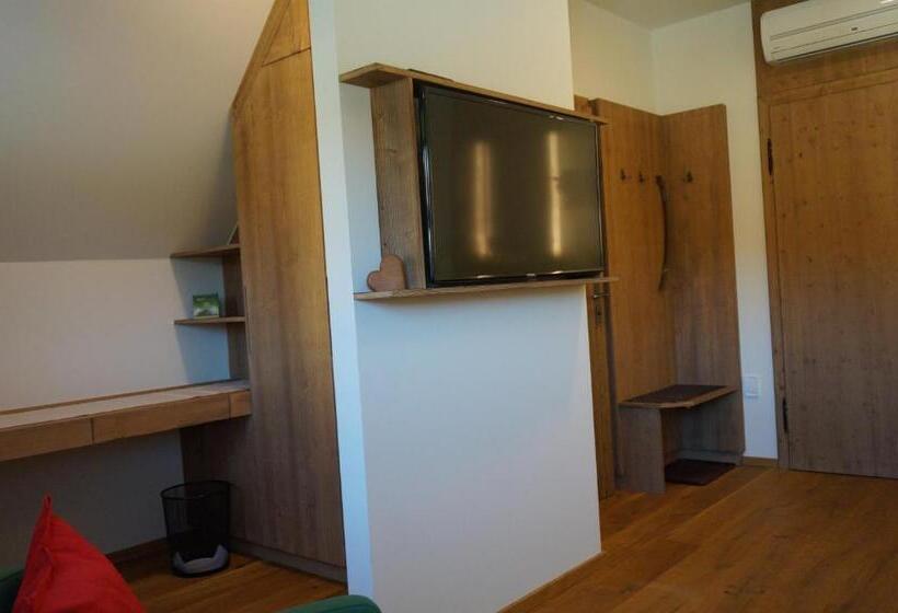 スタンダードルーム, Weingut Und Gästezimmer Perner
