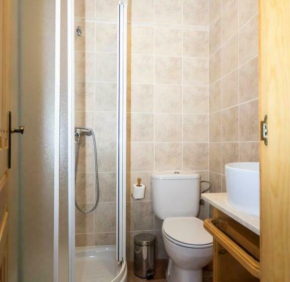 4인용 스탠다드 룸, Albergue Casa Salinas