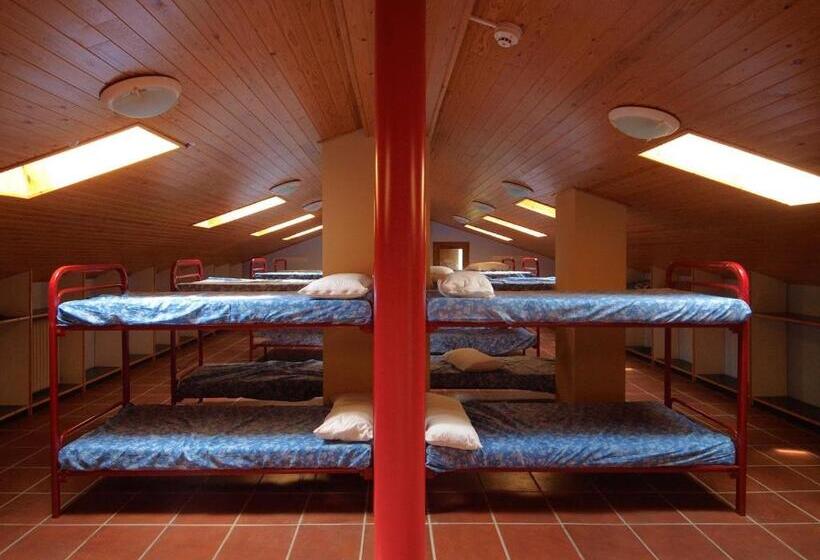 공동 객실, Albergue Casa Salinas