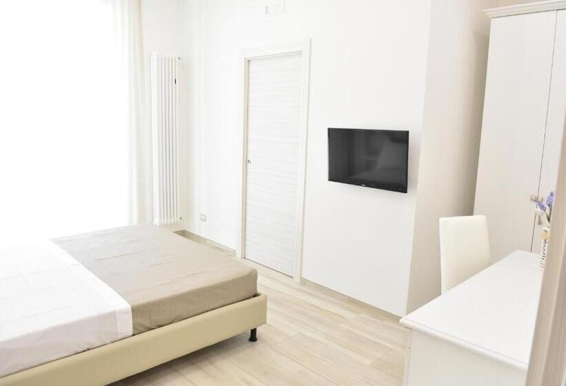 Номер Deluxe с Балконом, Finestre Sul Borgo