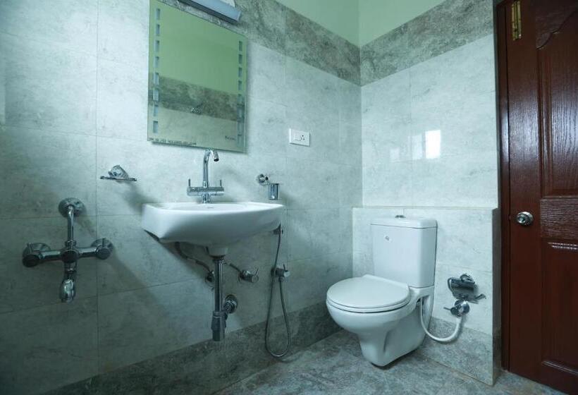 سوئیت 2 خوابه, Tulips Valley View Resorts