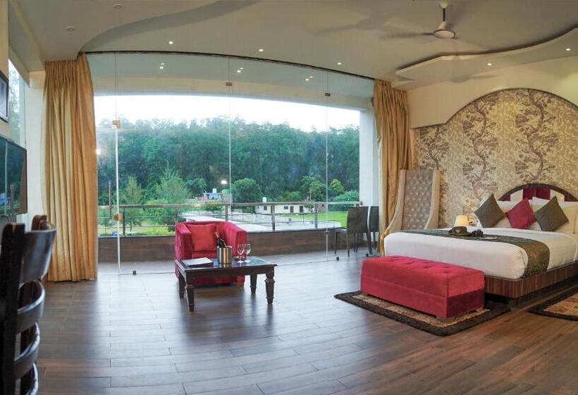 Президентский Люкс, Winsome Resort & Spa Corbett