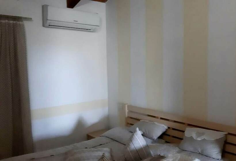 اتاق استاندارد با چشم‌انداز باغ, B&b Su Donnigheddu