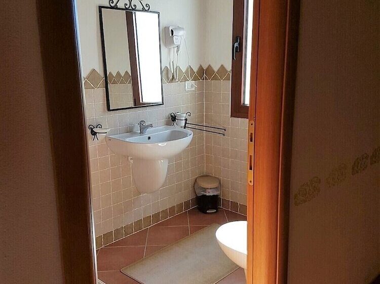 اتاق استاندارد با چشم‌انداز باغ, B&b Su Donnigheddu