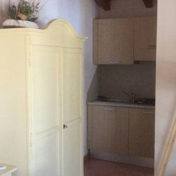استودیوی استاندارد, B&b Su Donnigheddu