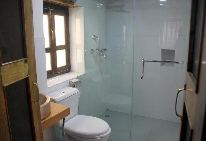 اتاق استاندارد با تخت بزرگ, Boutique Heritage Home