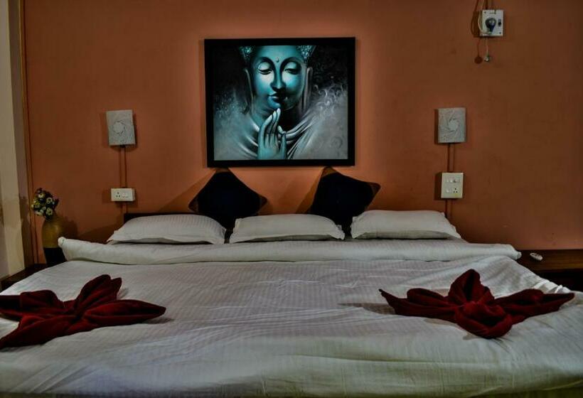 Трехместный Номер Deluxe, Shiva Cottages