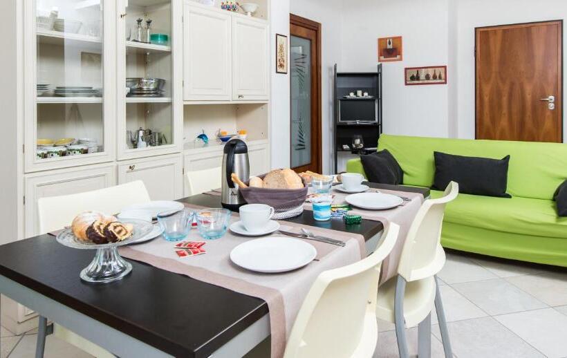 Апартаменты 2 Спальни с Террасой, La Casa Di Linda