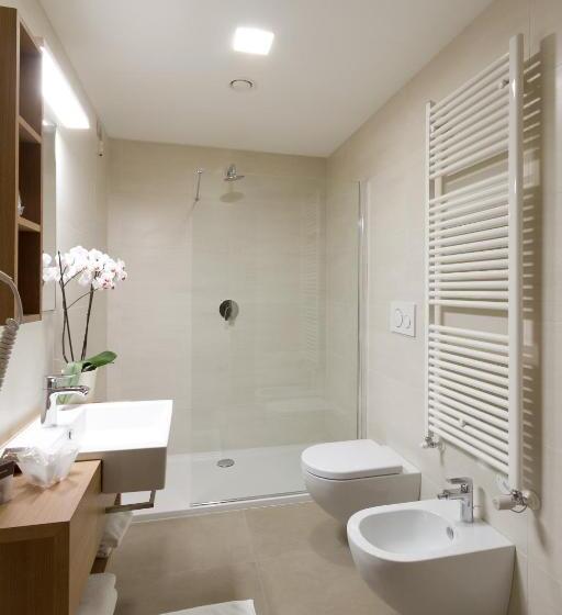 스위트, Albergo Al Tarcentino