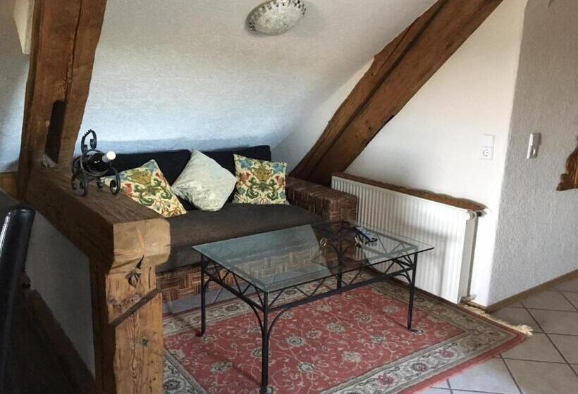 1ベッドルームアパートメント, Jägerhof