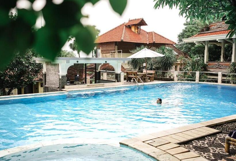스탠다드 발코니 룸, Amed Cafe & Hotel Kebun Wayan