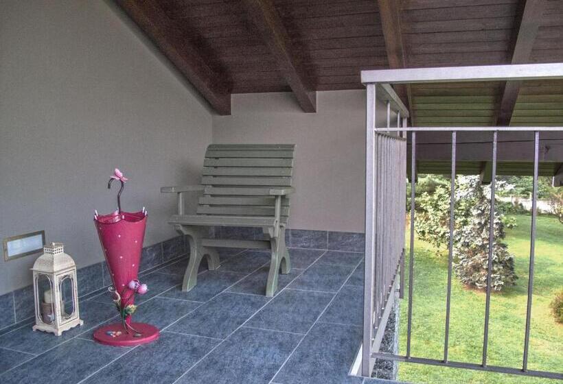 Студио Стандарт Вид на Сад, B&b Il Rovere