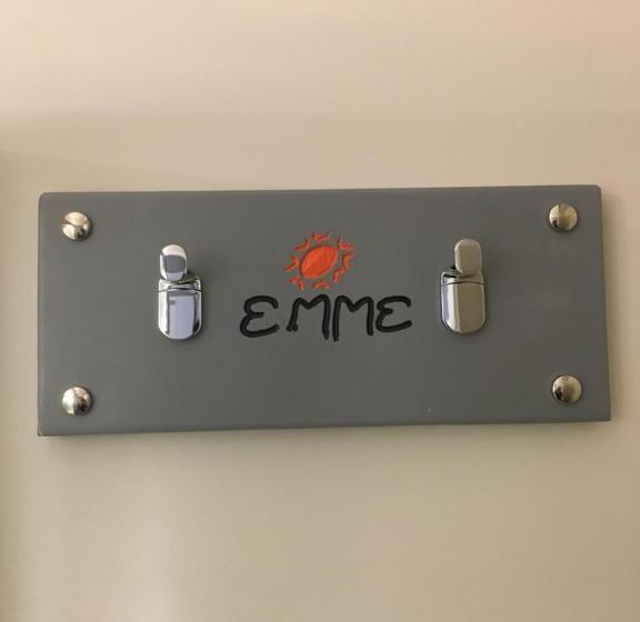 컴포트 싱글 룸, Emme B&b