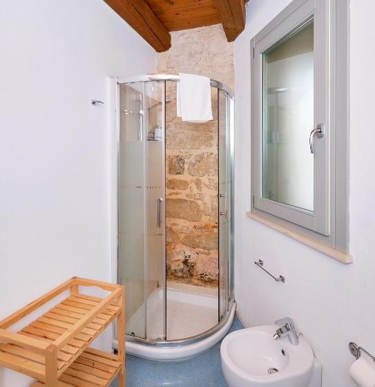 Люкс 2 Спальни, Petrantica Resort