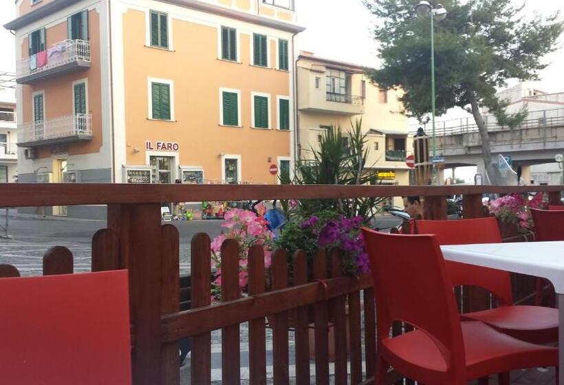 Номер Стандарт Трехместный, La Marinella