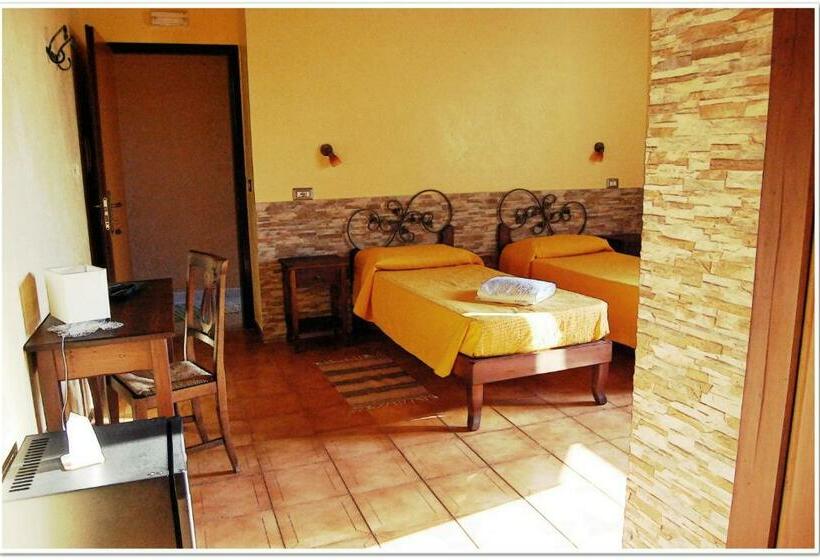 اتاق استاندارد یک نفره, B&b Lamato Borgo
