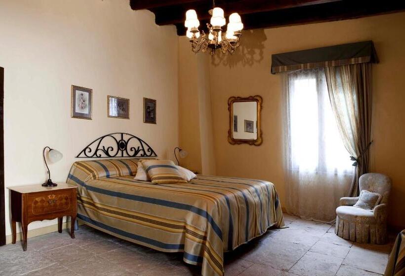 Номер Стандарт, Palazzo Antica Via Appia