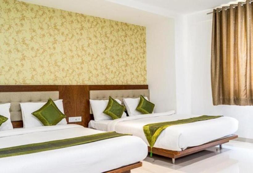 Семейный Номер, Pushpak Resort