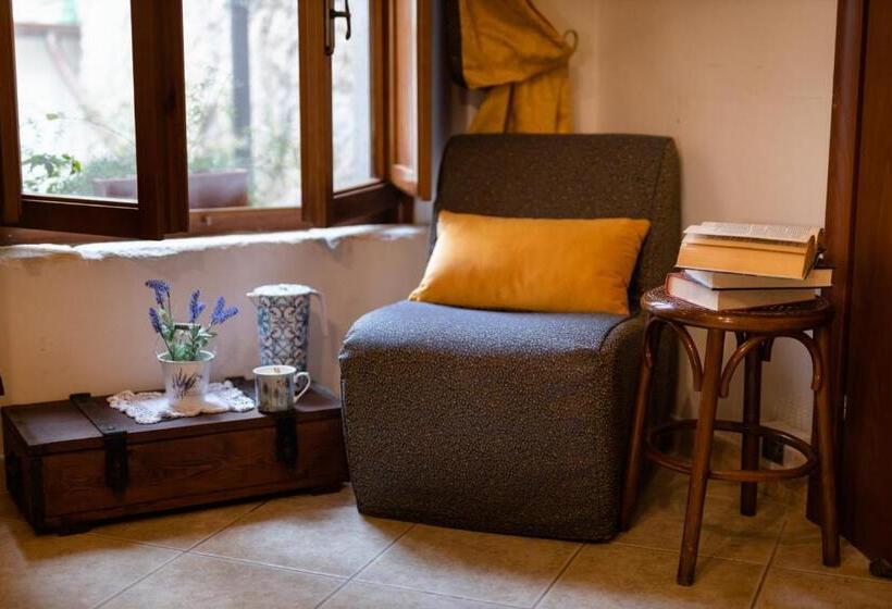 Номер Стандарт, B&b La Bouganville