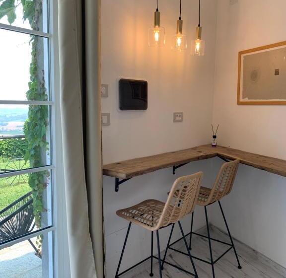 带按摩浴盆的套房, Casale Osvalda