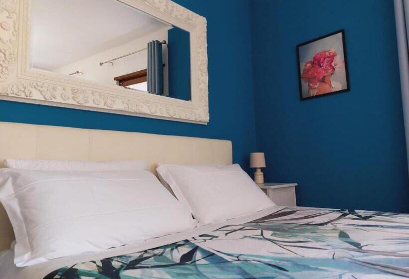 اتاق استاندارد, Verona Rooms