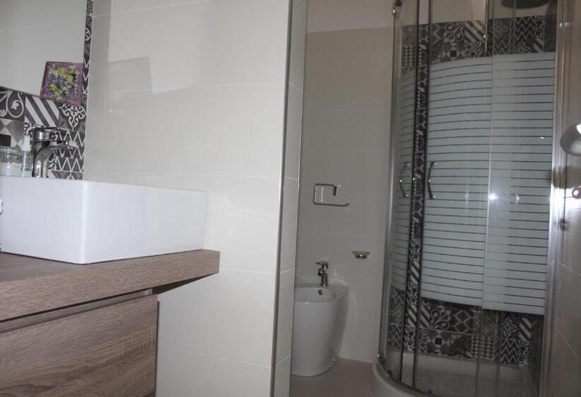 Четырехместный Номер Стандарт, Agorà Akrai B&b