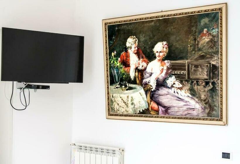 Люкс Кровать Кинг, Villacore Capri