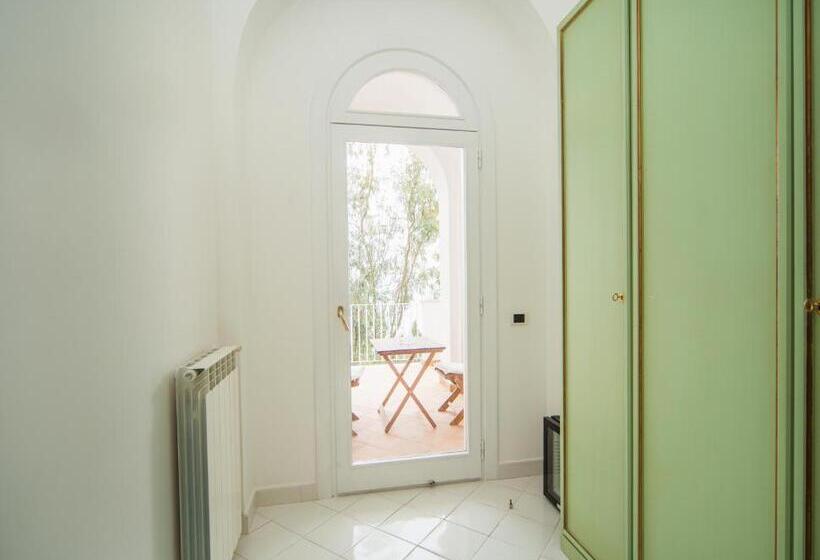 Standard room with outdoor bath, Villacore Capri