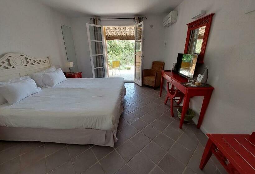 스탠다드 룸, Hôtel Les Bouis   Vue Mer