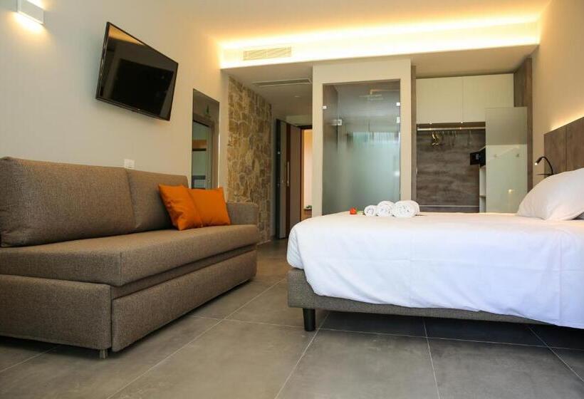 스탠다드 스튜디오 풀장 전망, La Cipressina B&b