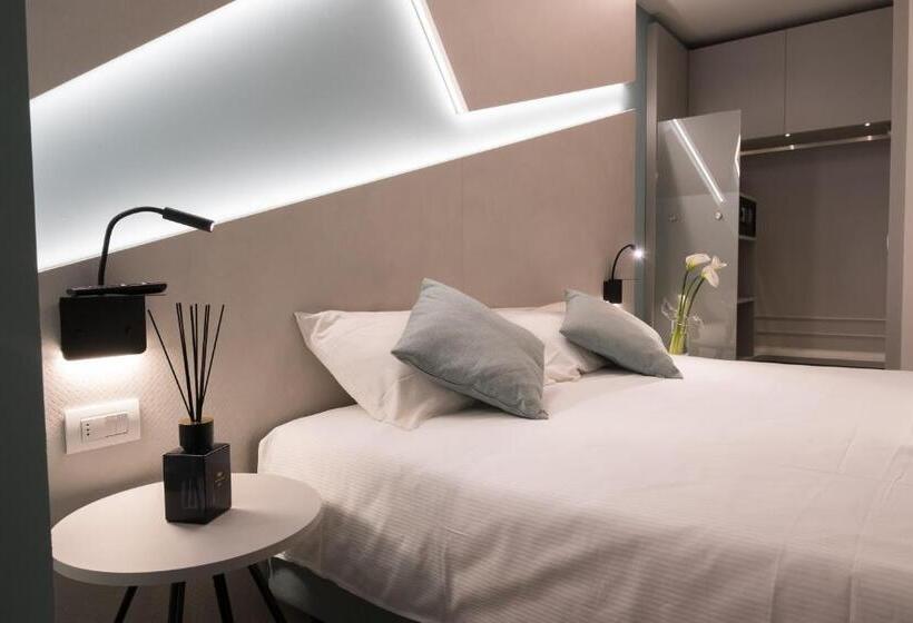 标准工作室带泳池景, La Cipressina B&b
