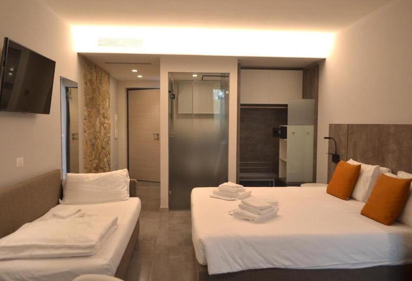 스탠다드 스튜디오 풀장 전망, La Cipressina B&b