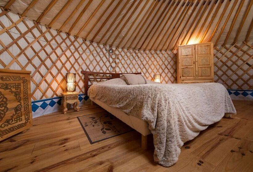 标准间, Hébergements Insolites Domaine Arvor Spa