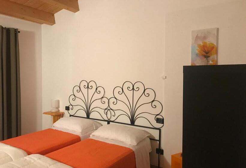 اتاق لوکس, B&b Oasi Vetoio