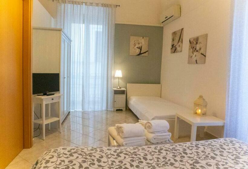 اتاق استاندارد سه نفره, Cittadella28