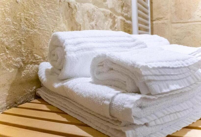 اتاق لوکس چهار تخته, Cittadella28