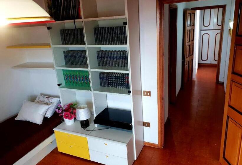 Полулюкс Вид на Море, B&b Il Giardino Di Villa Anna