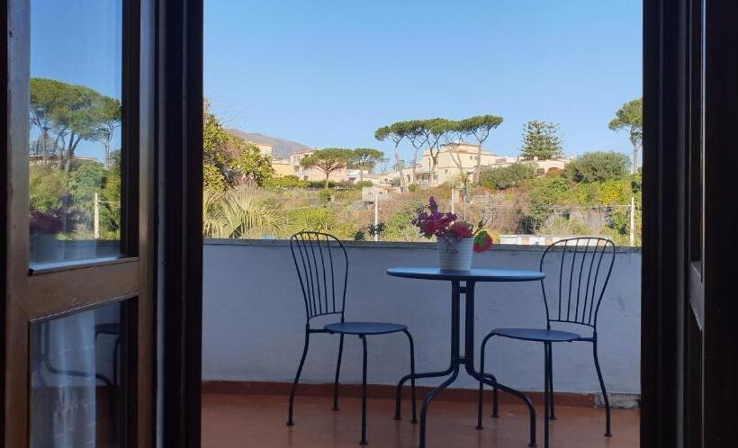 Полулюкс Вид на Сад, B&b Il Giardino Di Villa Anna