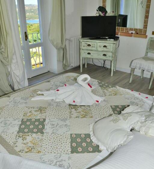 Полулюкс, B&b Oltremare