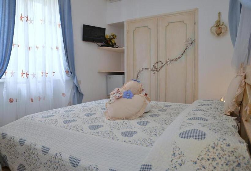Номер Стандарт, B&b Oltremare