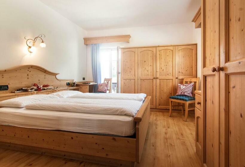 스탠다드 발코니 룸, Garnì Aurora Bed And Breakfast
