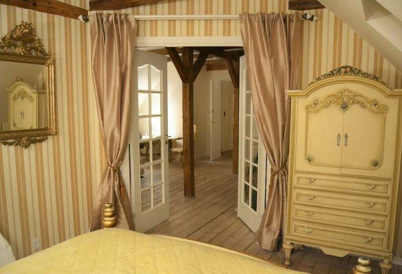 سوئیت دولوکس با چشم‌انداز, Jungshoved Præstegård B&b