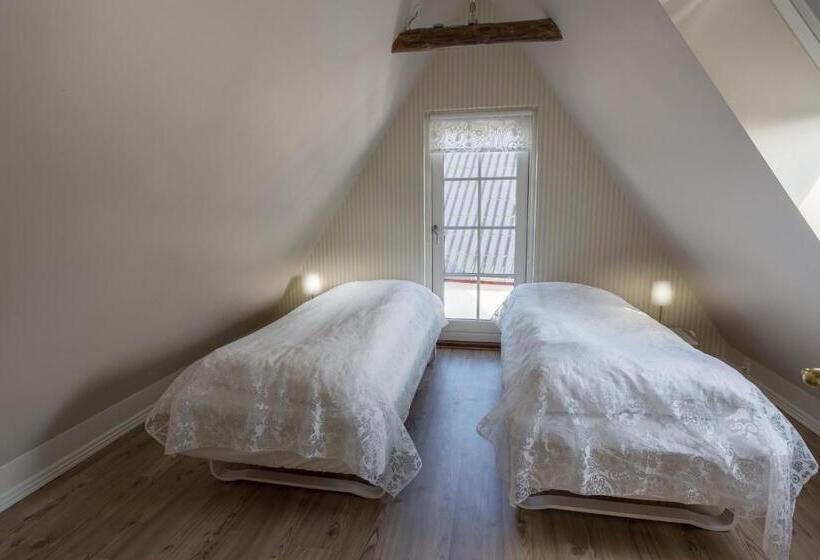 خانه 2 خوابه, Jungshoved Præstegård B&b